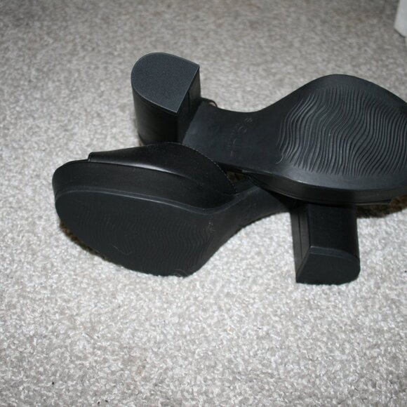 Anita Soul Naturalizer Peep Toe Heels - Picture 2 of 6